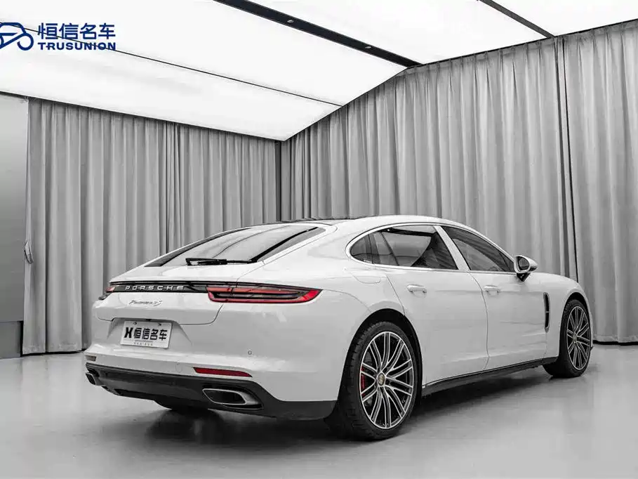 Porsche Panamera 2019 Panamera Executive Long Wheelbase 2.9T фото 5
