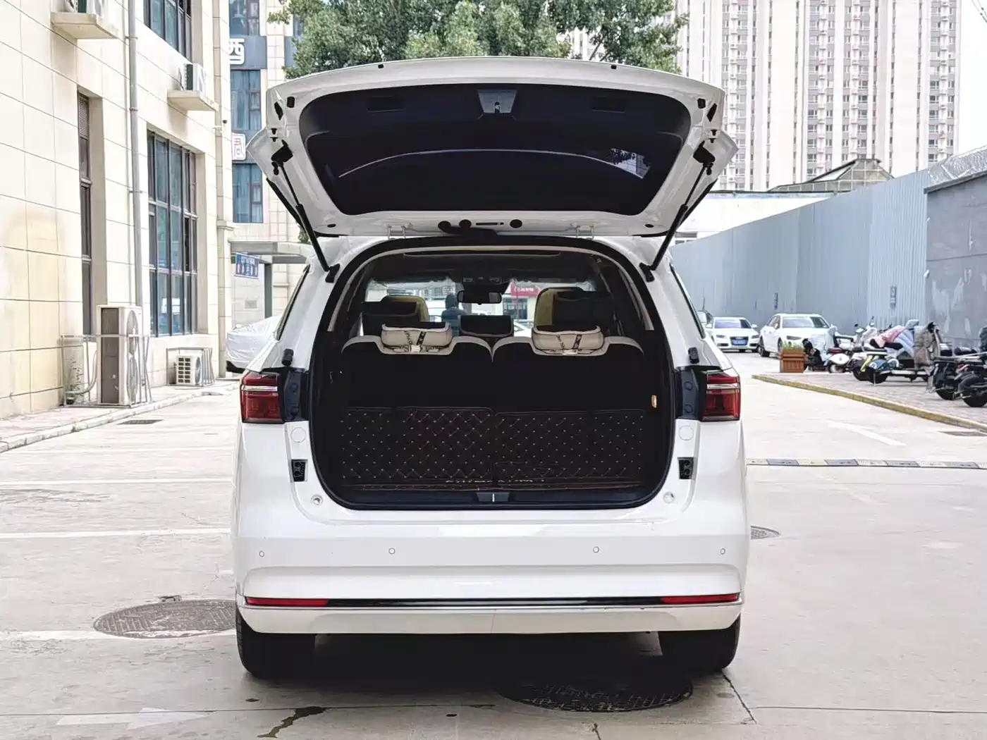 BYD Song MAX New Energy 2022 2022 DM-i 105KM Flagship Model