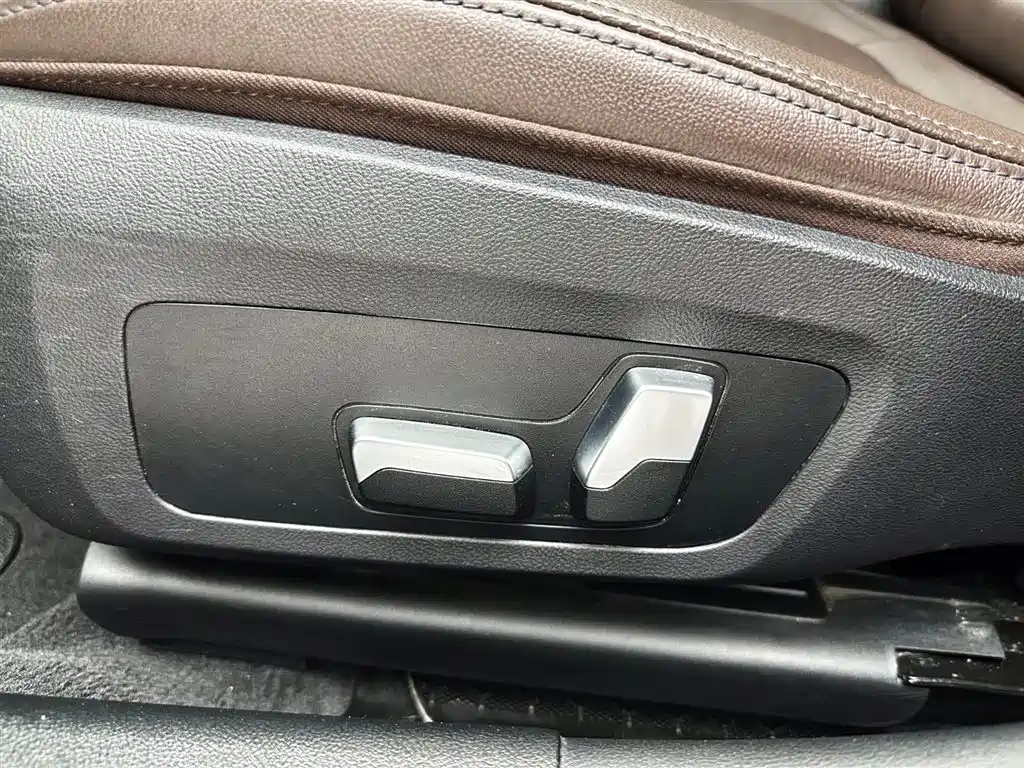 BMW 3 Series 2023 320Li M Sport Package фото 20