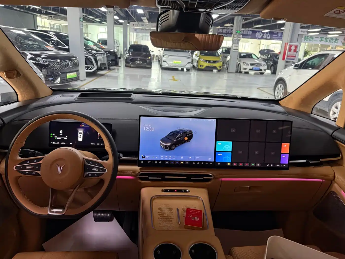 Voyah Auto Voyah Dreamer 2025 PHEV AWD Flagship Kunpeng Edition фото 5
