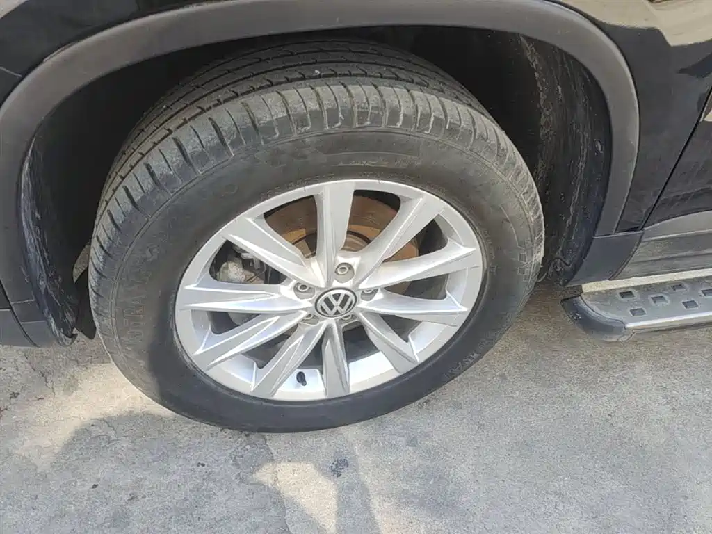 Volkswagen Tiguan 2015 1.8TSI Automatic 2WD Comfortline фото 23