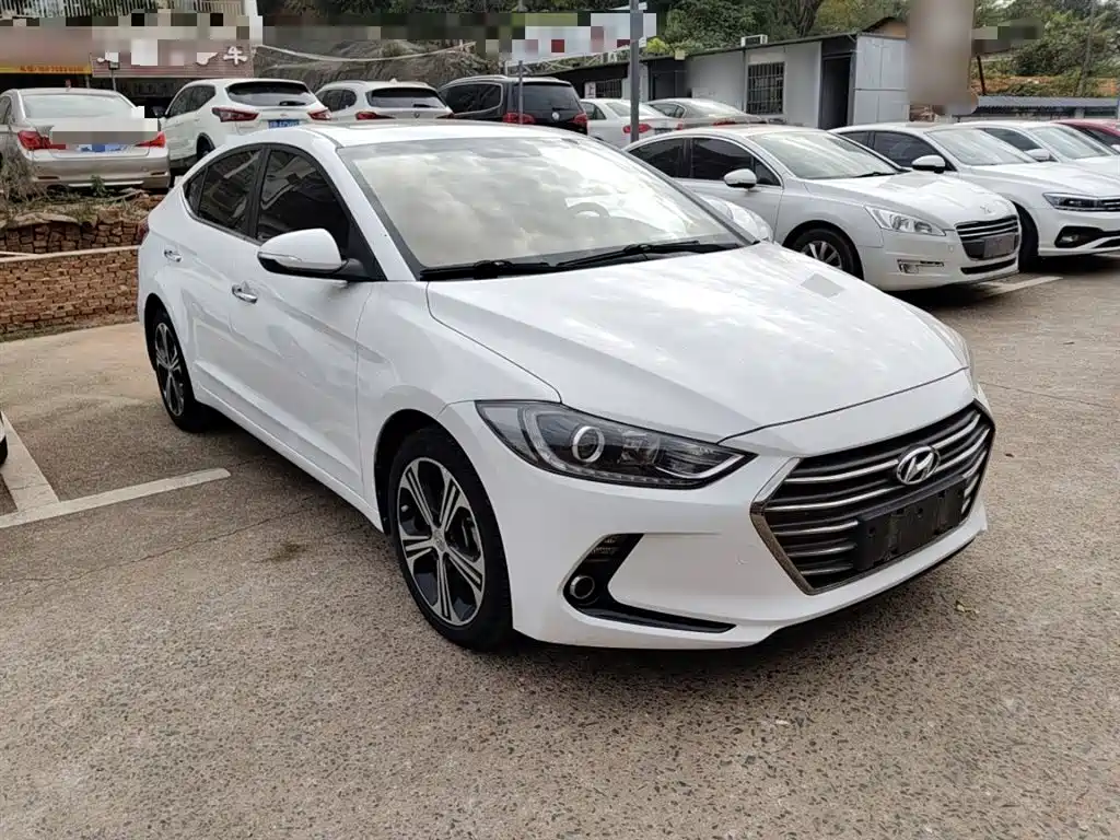 Hyundai Elantra 2018 1.4T DCT Dynamic·Vitality Model фото 4