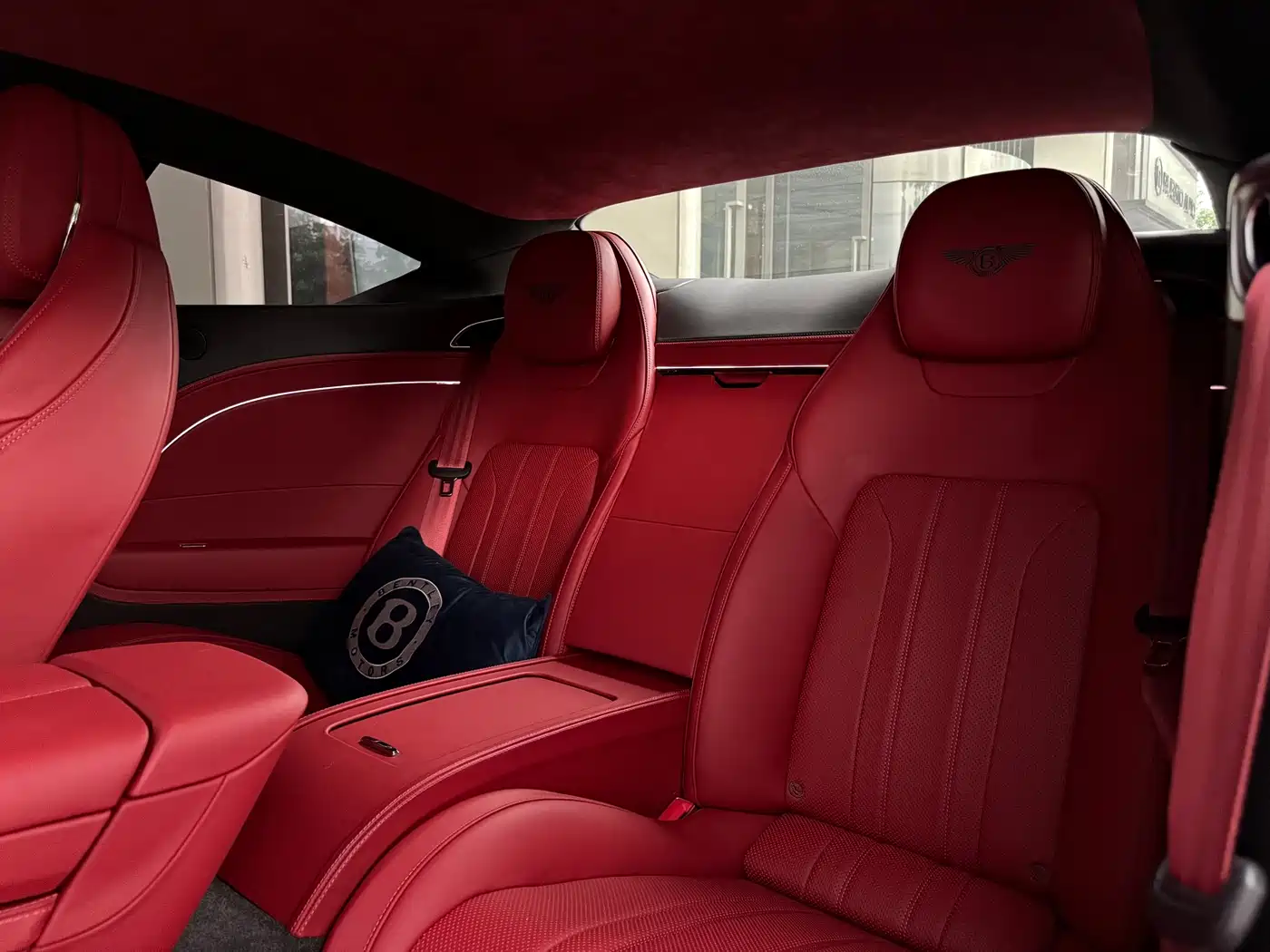 Bentley Continental 2020 4.0T GT V8 фото 26