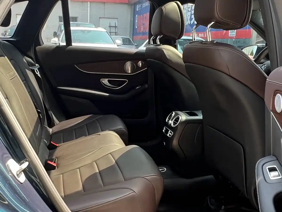 Mercedes-Benz GLC 2021 GLC 300 L 4MATIC Sporty фото 20