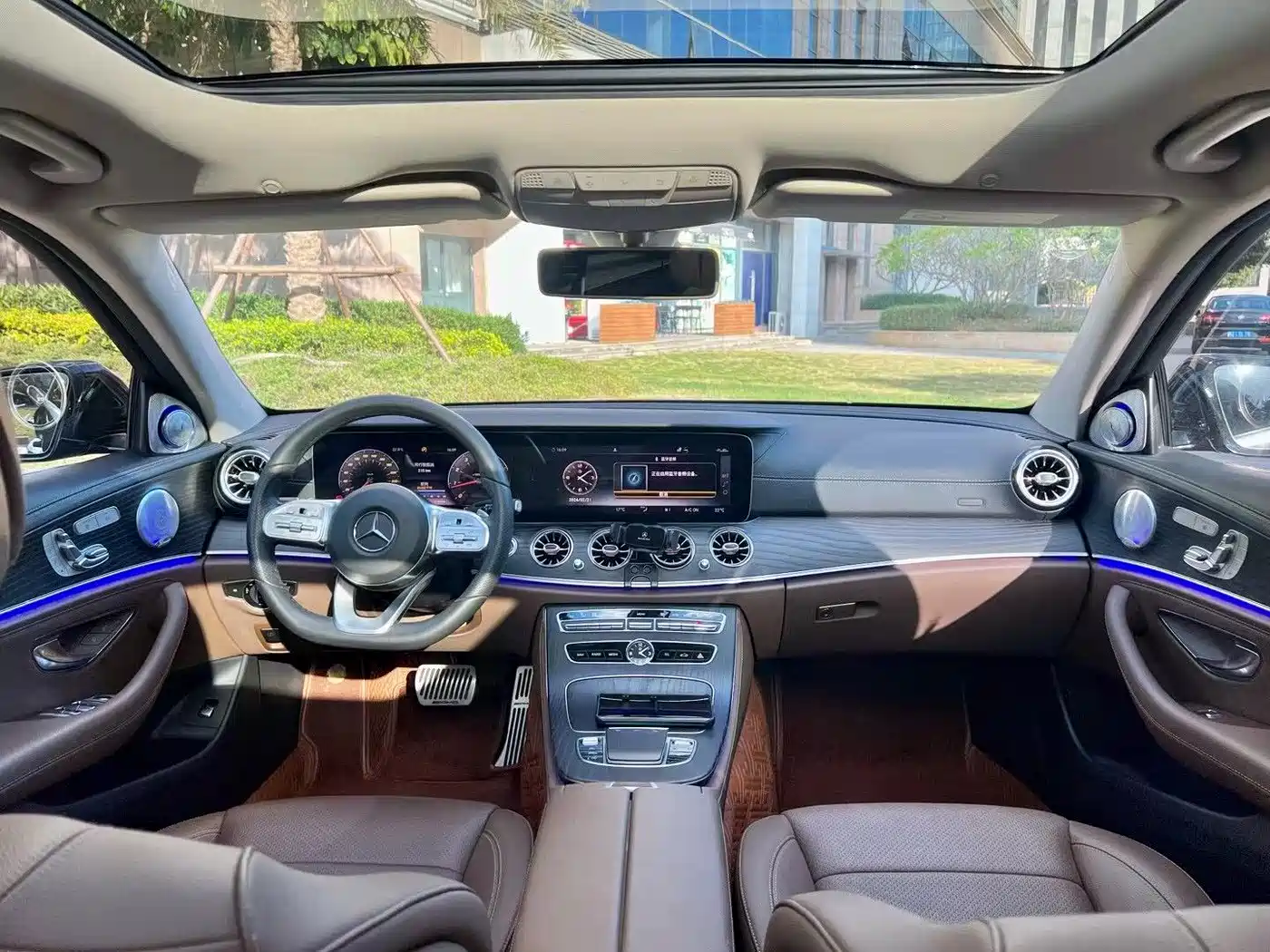 Mercedes-Benz E-Class 2020 E 300 L Sport Fashion Model фото 4