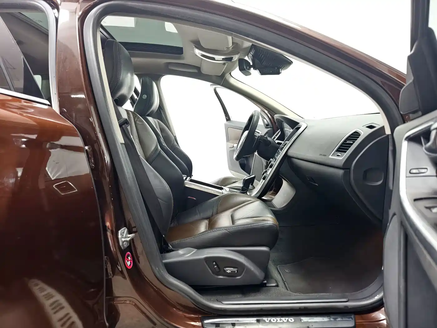 Volvo XC60 (Import) 2014 2014 Facelift T5 Elegance