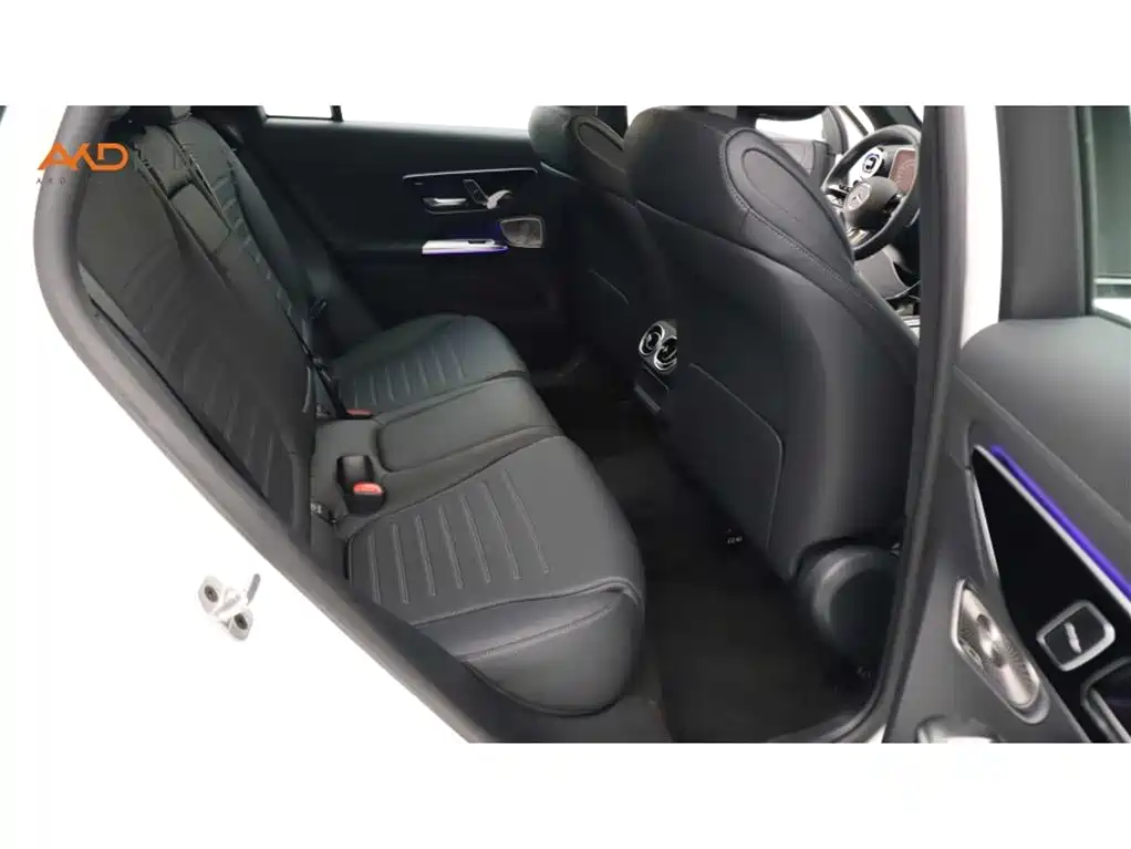Mercedes-Benz GLC Coupe 2024 Model GLC 300 4MATIC Coupe SUV фото 8