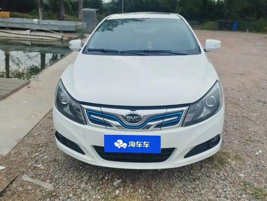 2017 BYD e5