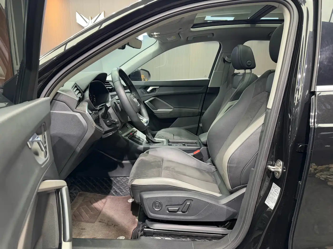 Audi Q3 2021 35 TFSI Fashion Sport фото 5