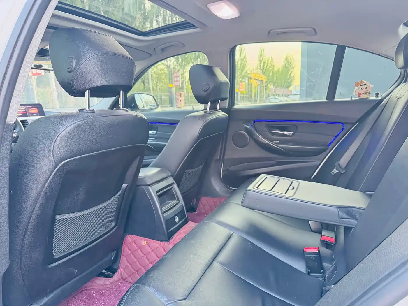 BMW 3 Series 2013 320i Sport Line фото 5