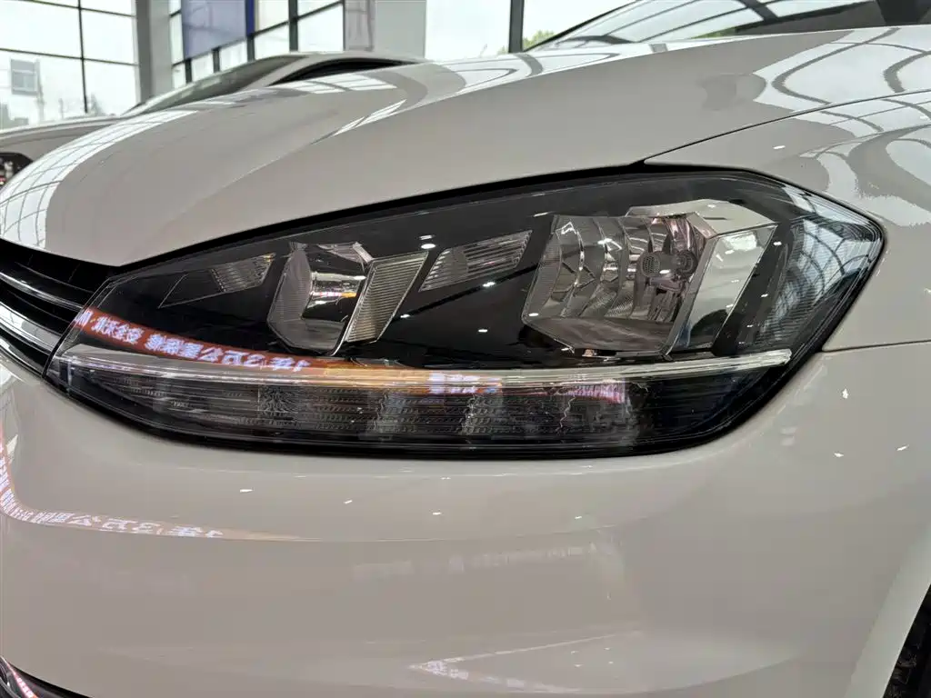 Volkswagen Golf 2019 280TSI DSG Comfort China VI фото 7