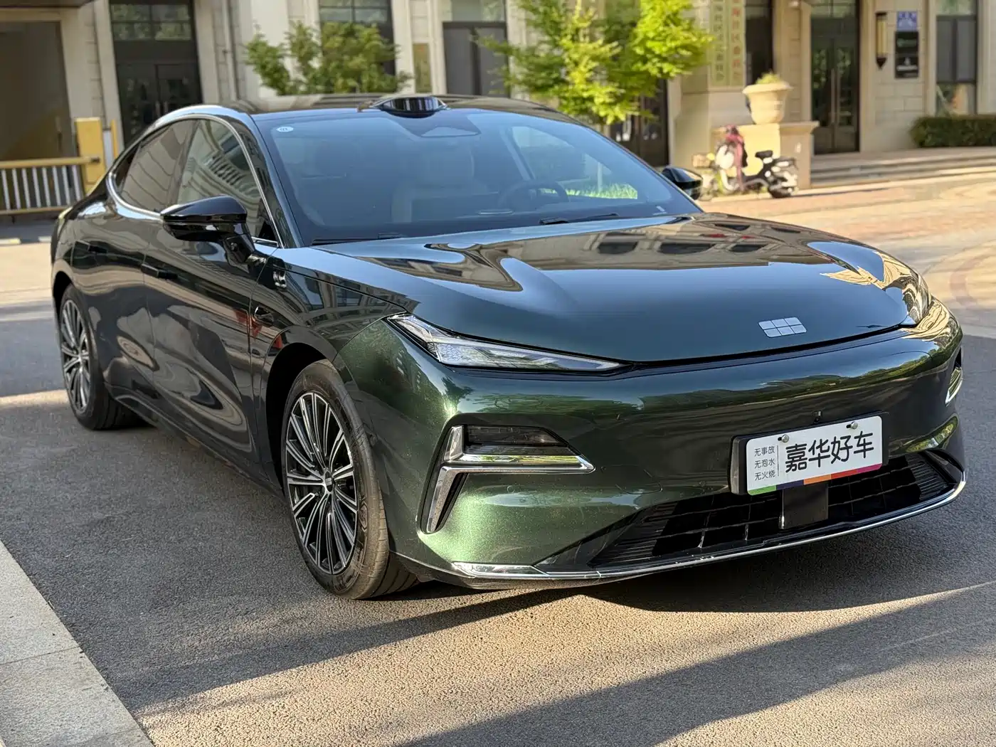 Geely Galaxy Galaxy Xingyao 8 2025 130km EM-P Starship Edition фото 3