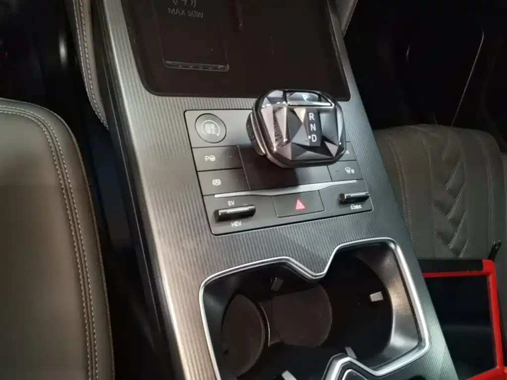 BYD Song L DM-i 2025 Smart Driving Edition 160km Excellence Type фото 14