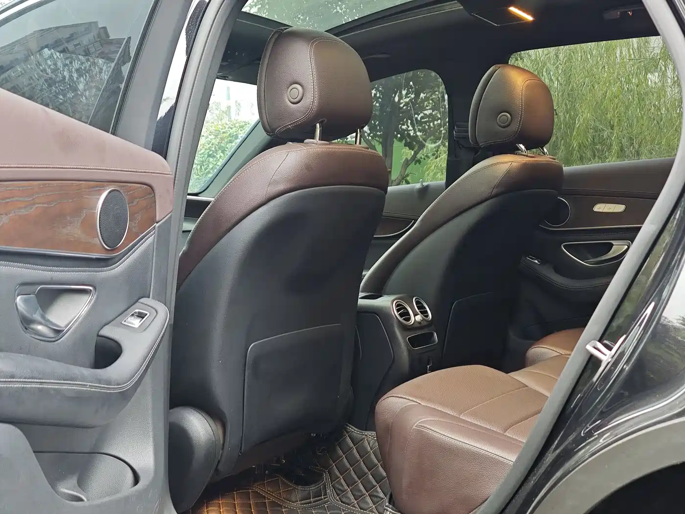 Mercedes-Benz GLC 2020 Facelift GLC 260 L 4MATIC Luxury фото 8