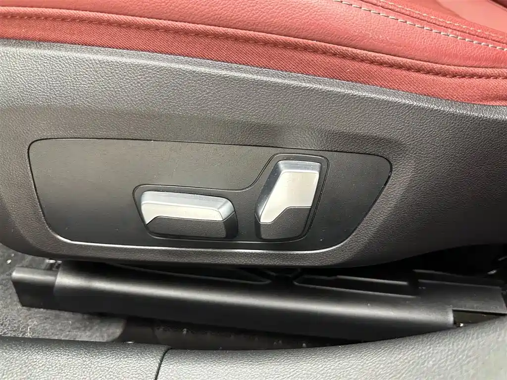 BMW 3 Series 2023 320Li M Sport Package фото 20