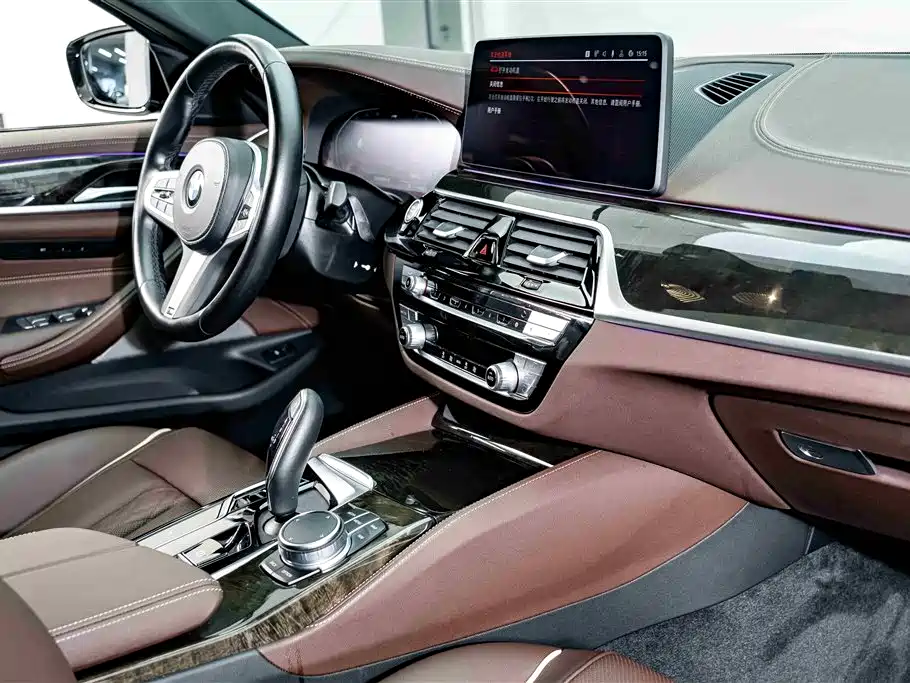 BMW 5 Series 2022 Facelift 525Li M Sport Package фото 17