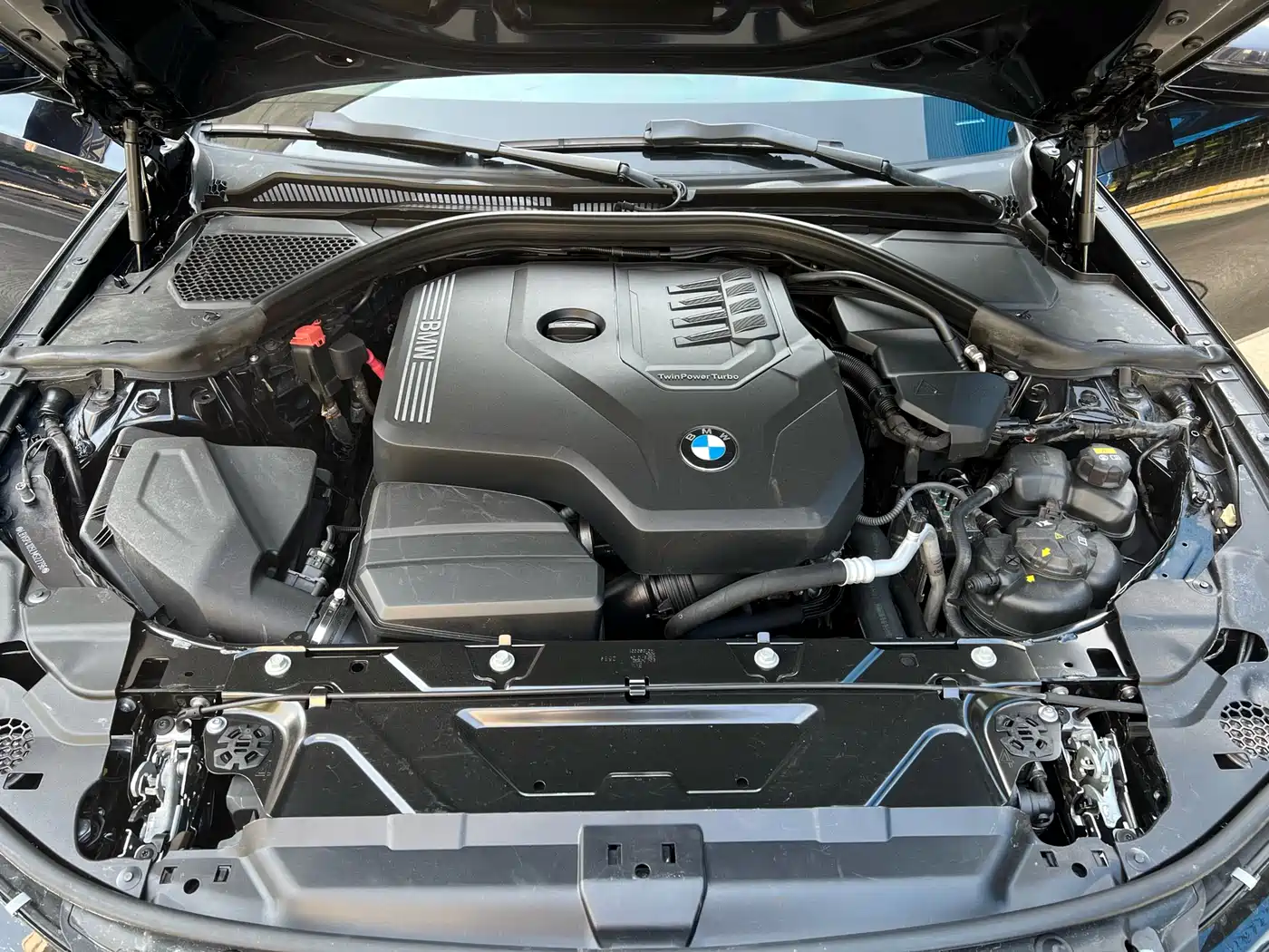 BMW 3 Series 2020 325Li M Sport Package фото 19
