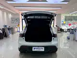 Photo 24 - Porsche Macan