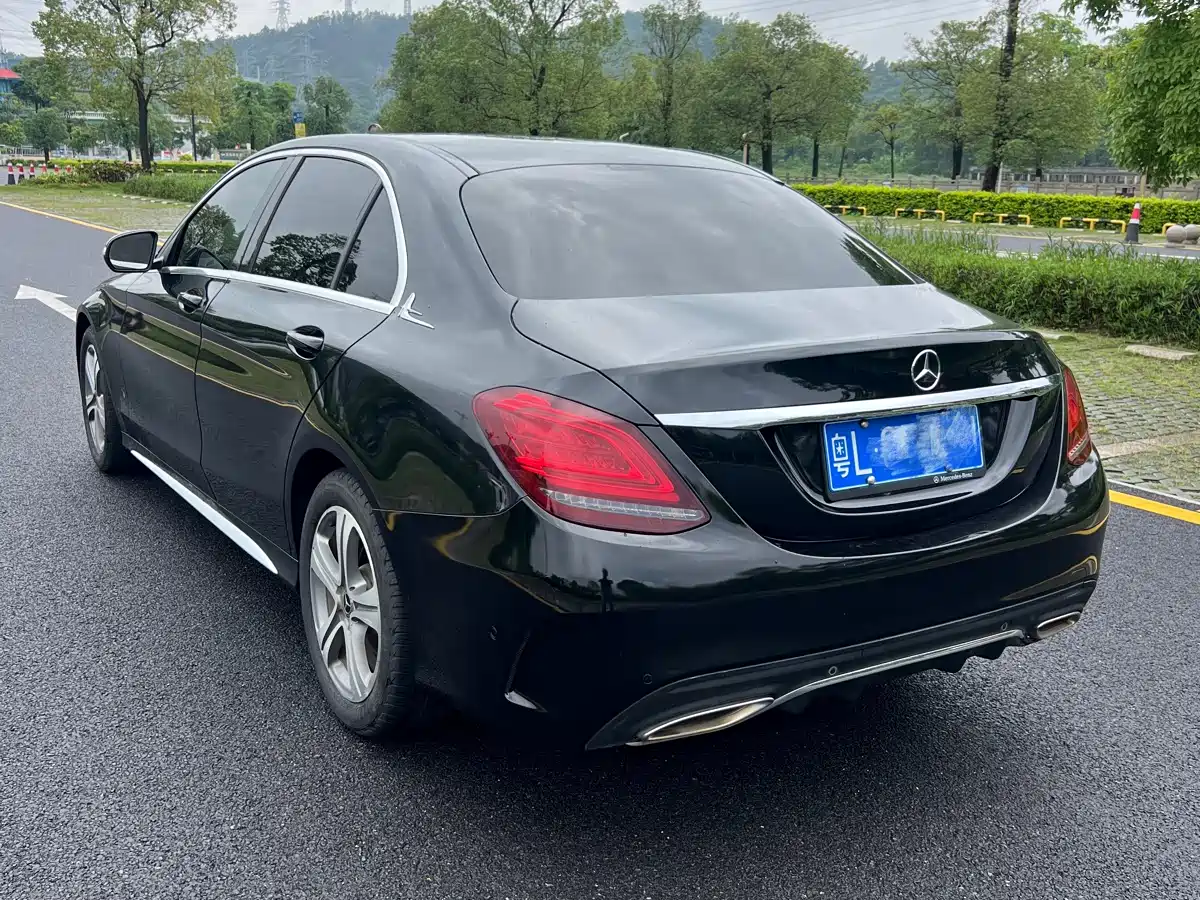 Mercedes-Benz C-Class 2019 Facelift C 260 L Sport фото 4