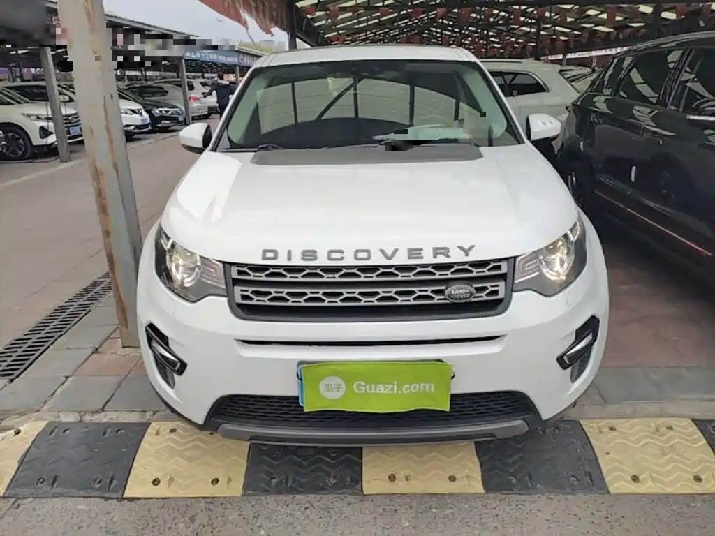 Land Rover Discovery Sport 2016 2.0T SE фото 3