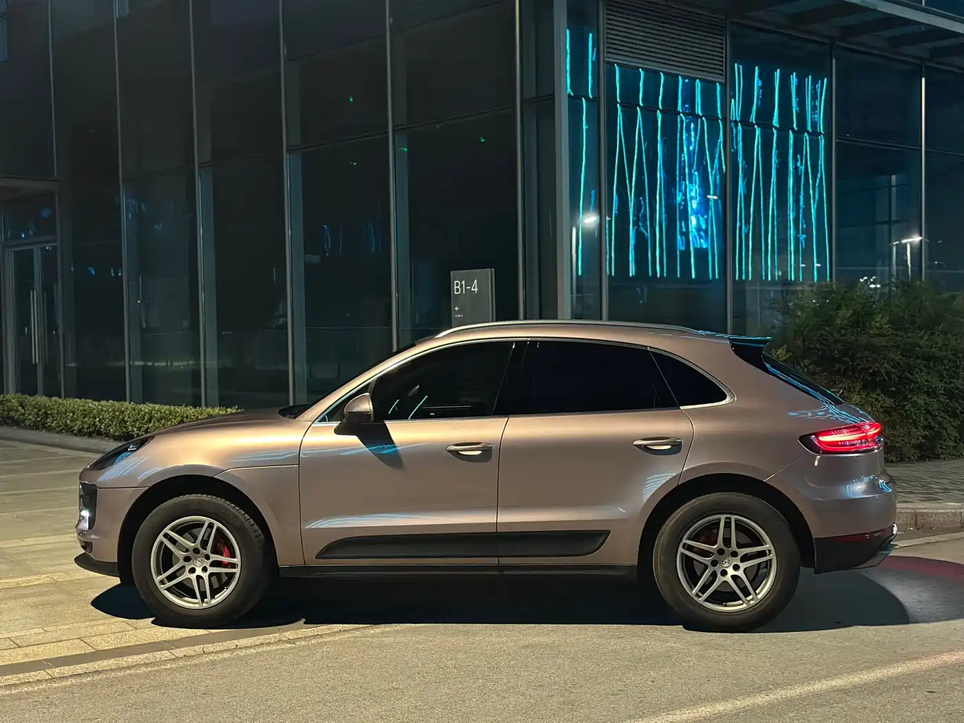 Porsche Macan 2018 Macan 2.0T фото 3