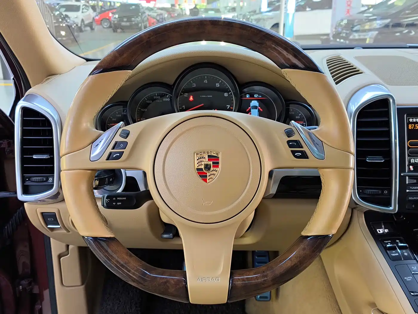 Porsche Cayenne 2011 Cayenne 3.0T фото 8