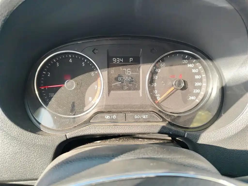 Volkswagen Polo 2018 1.5L Auto Comfort фото 4