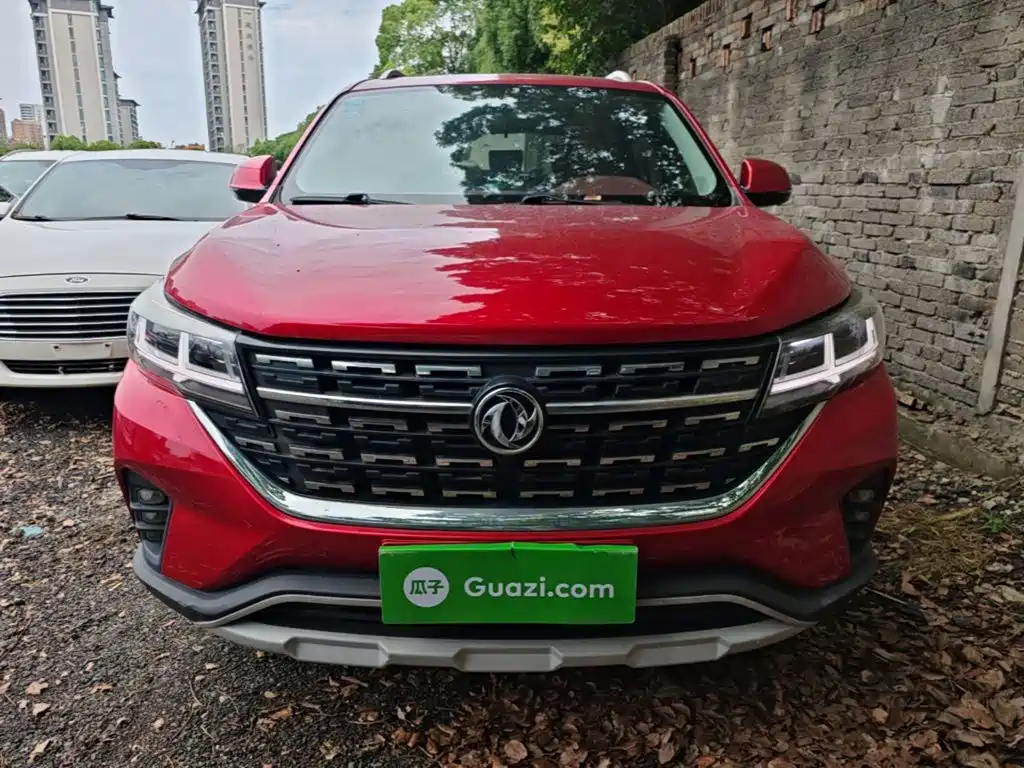 Dongfeng Fengxing Fengxing T5 2019 2018 230T CVT Smart Joy Type