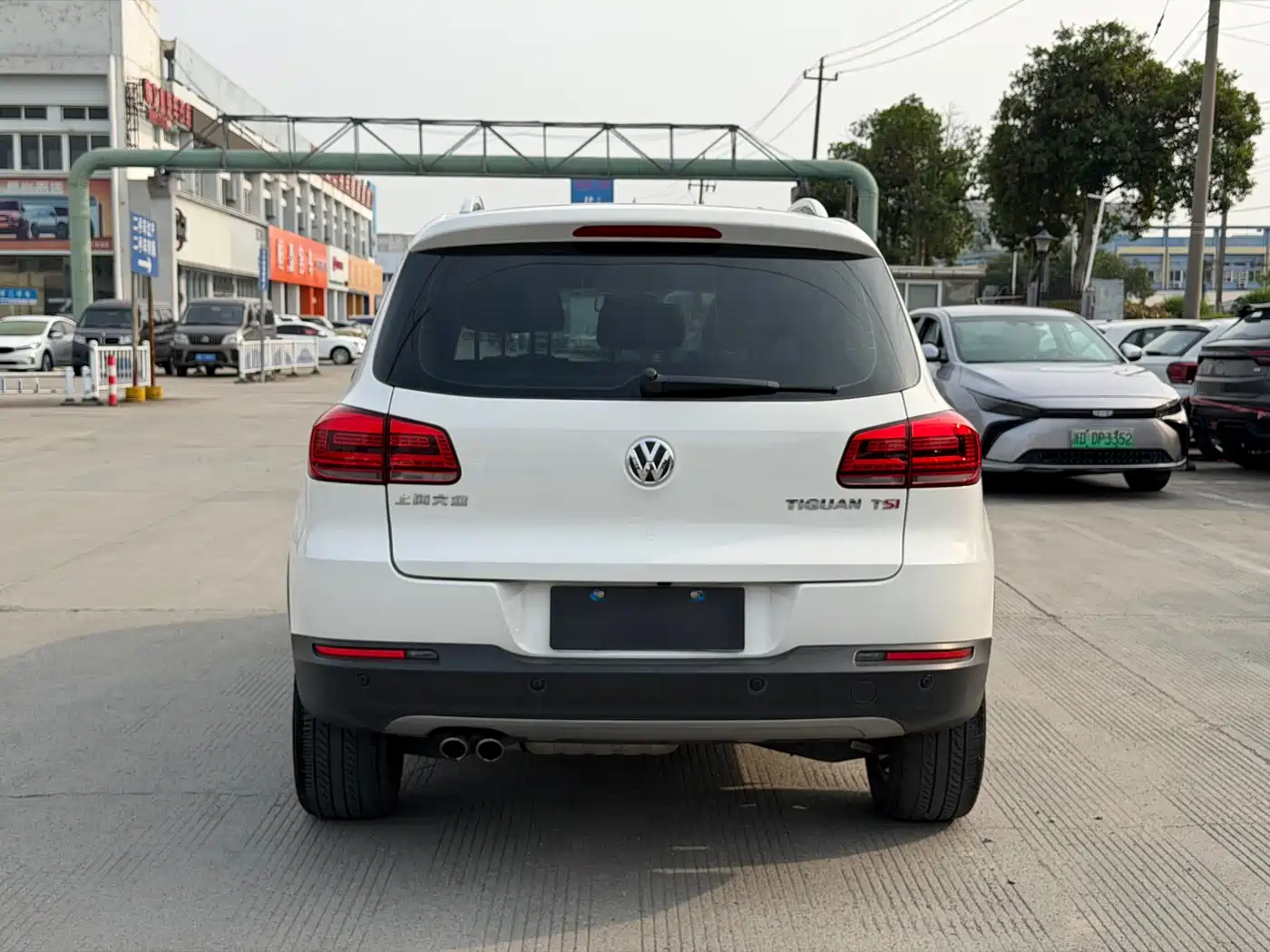 Volkswagen Tiguan 2013 1.8TSI Automatic 2WD Luxury Model фото 8