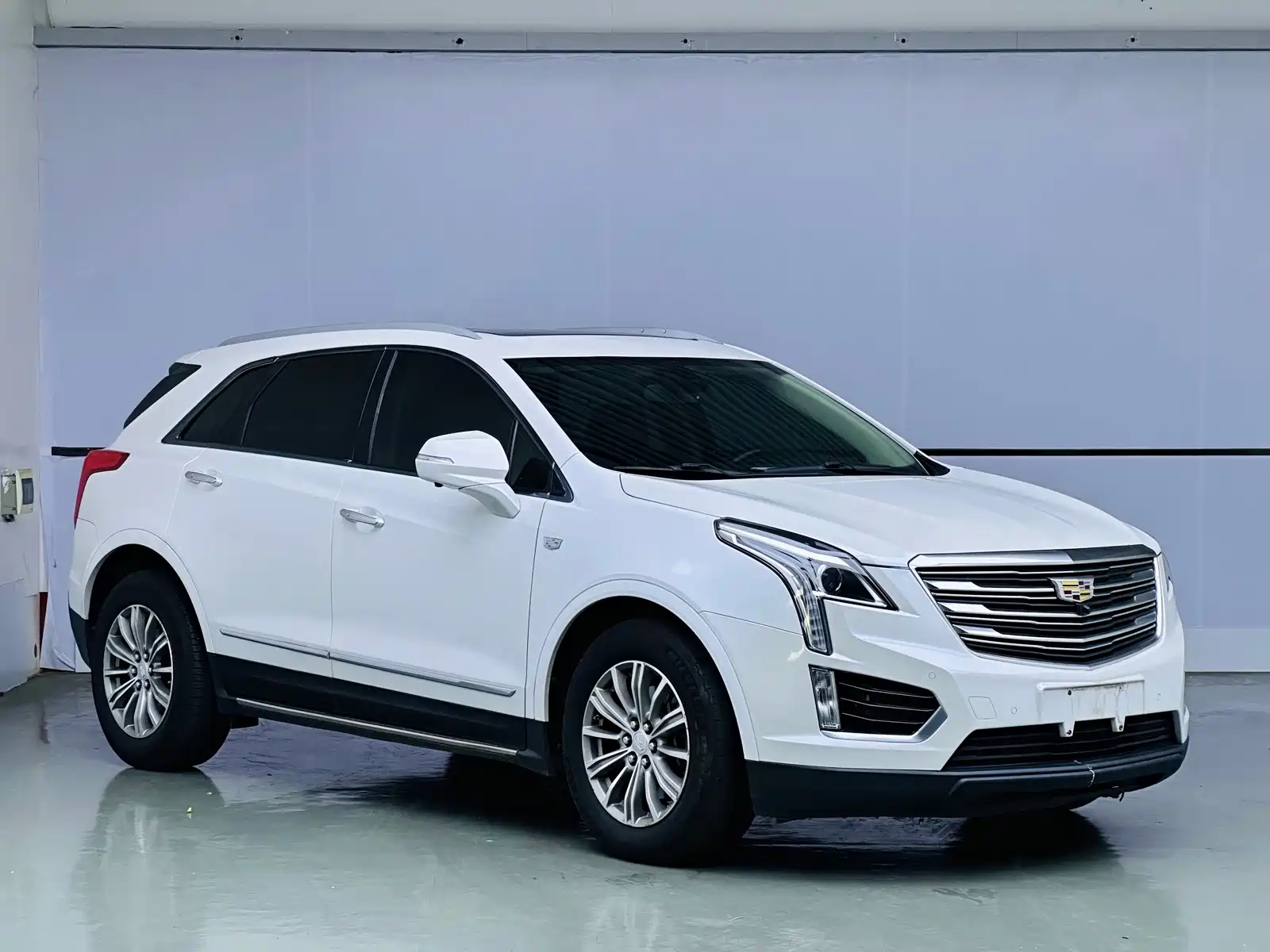 صورة 3 - Cadillac XT5