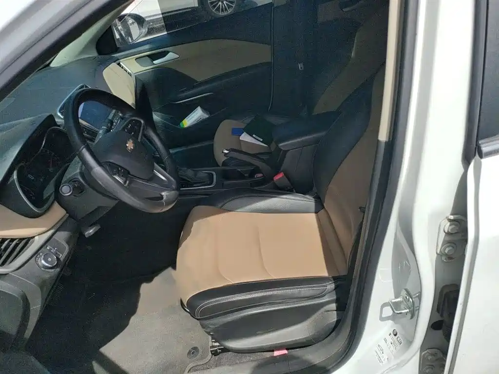 Chevrolet Monza 2020 320 Auto Joy Edition фото 8