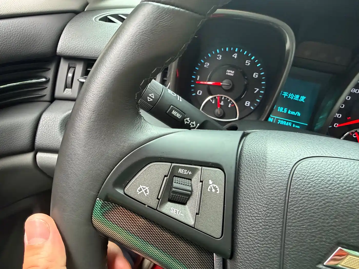 Chevrolet Malibu 2014 2.0L Automatic Luxury фото 15