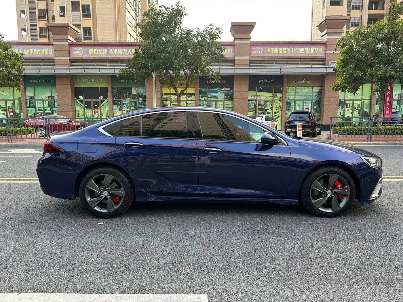 Buick Regal 2017 GS 28T Luxury Type фото 4