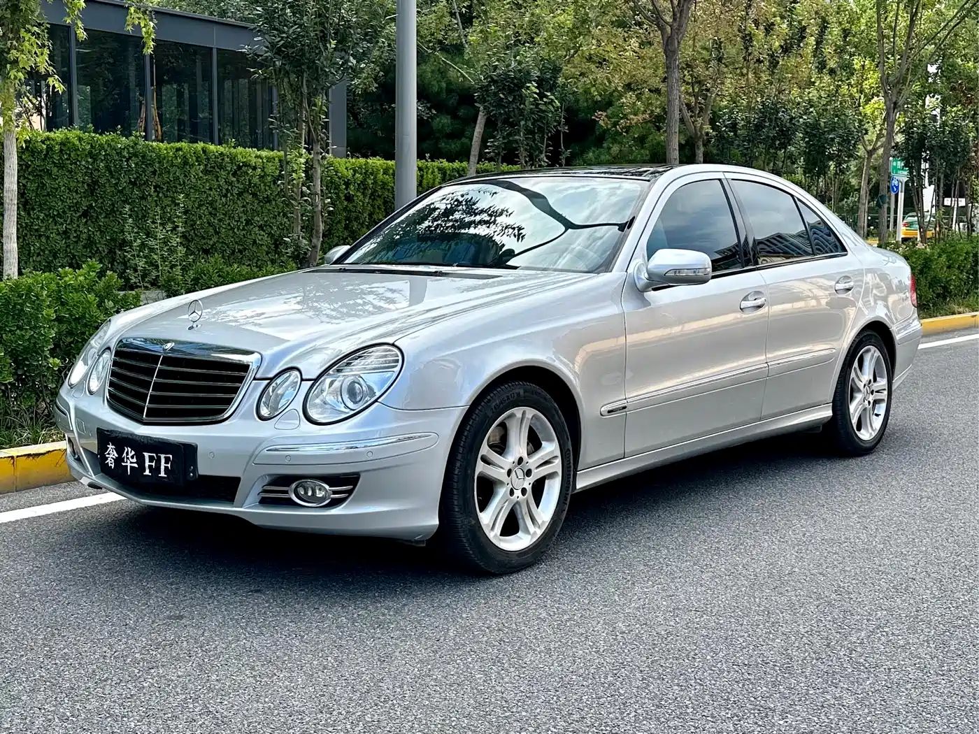 Mercedes-Benz E-Class 2007 E 350 Fashion
