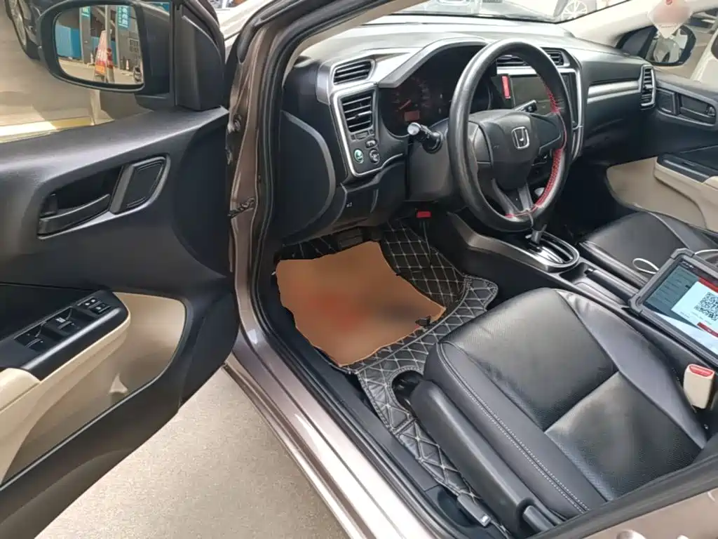 Honda Greiz 2017 2016 1.5L CVT Classic Edition