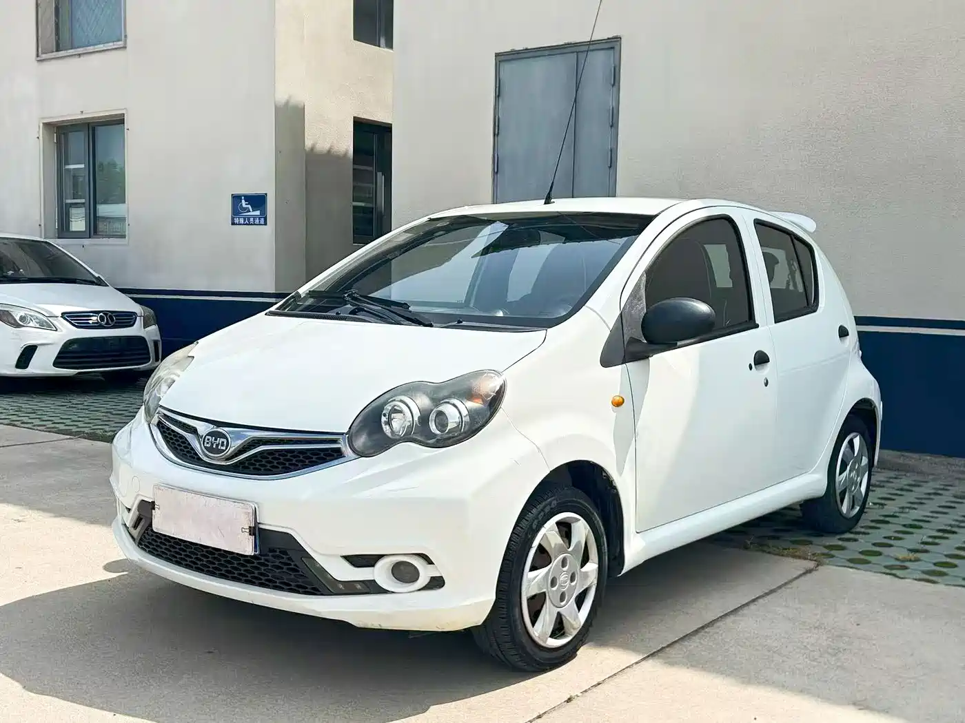 BYD F0 2015 2015 1.0L Xuan Cool Model