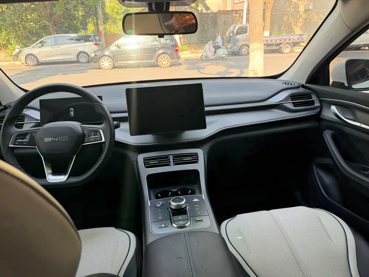 BYD Destroyer 05 2025 2024 Glory Edition DM-i 55KM Executive