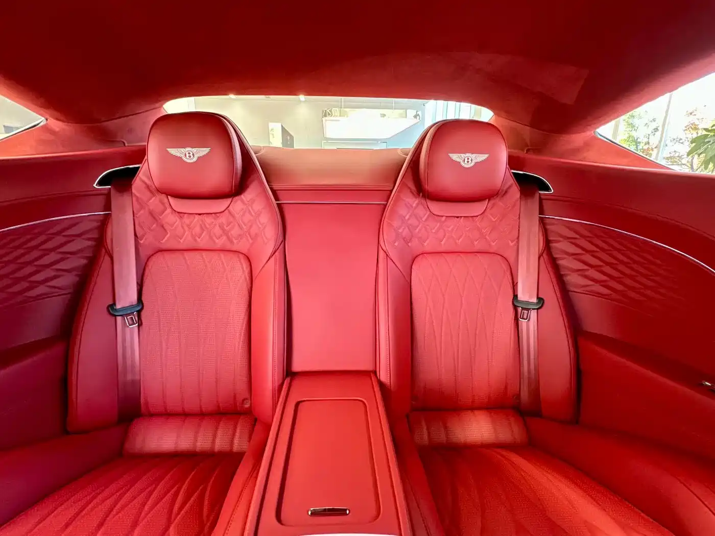 Bentley Continental фото 10