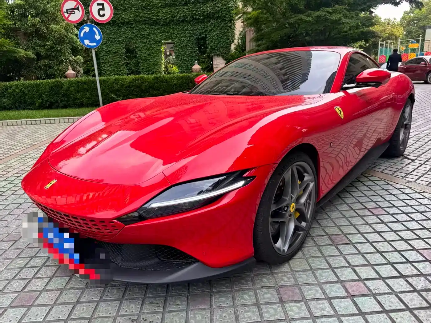 Ferrari Roma 2020 3.9T V8