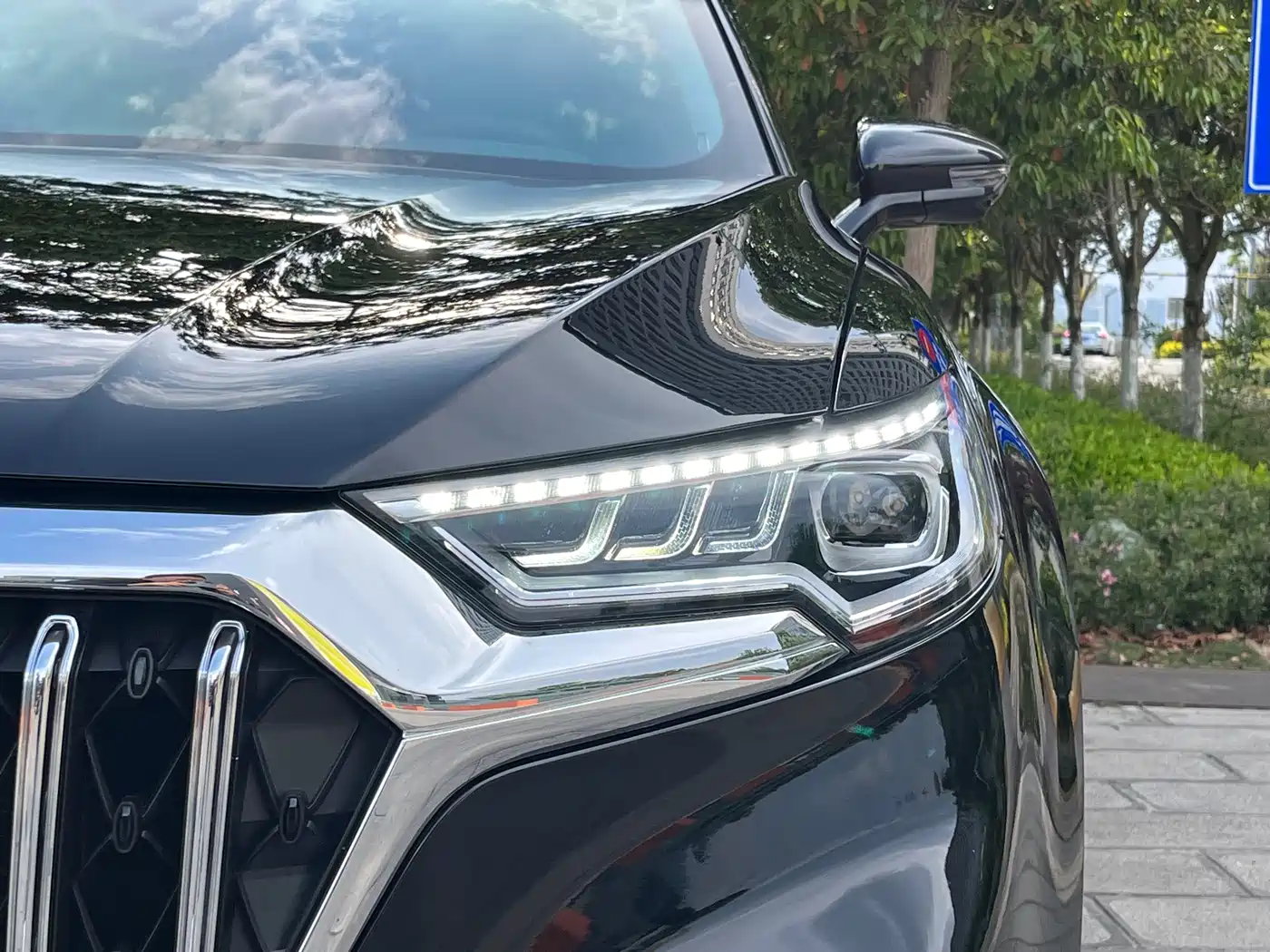 Hongqi HS5 2022 Facelift 2.0T Smart Flag Enjoyment AWD Edition фото 28