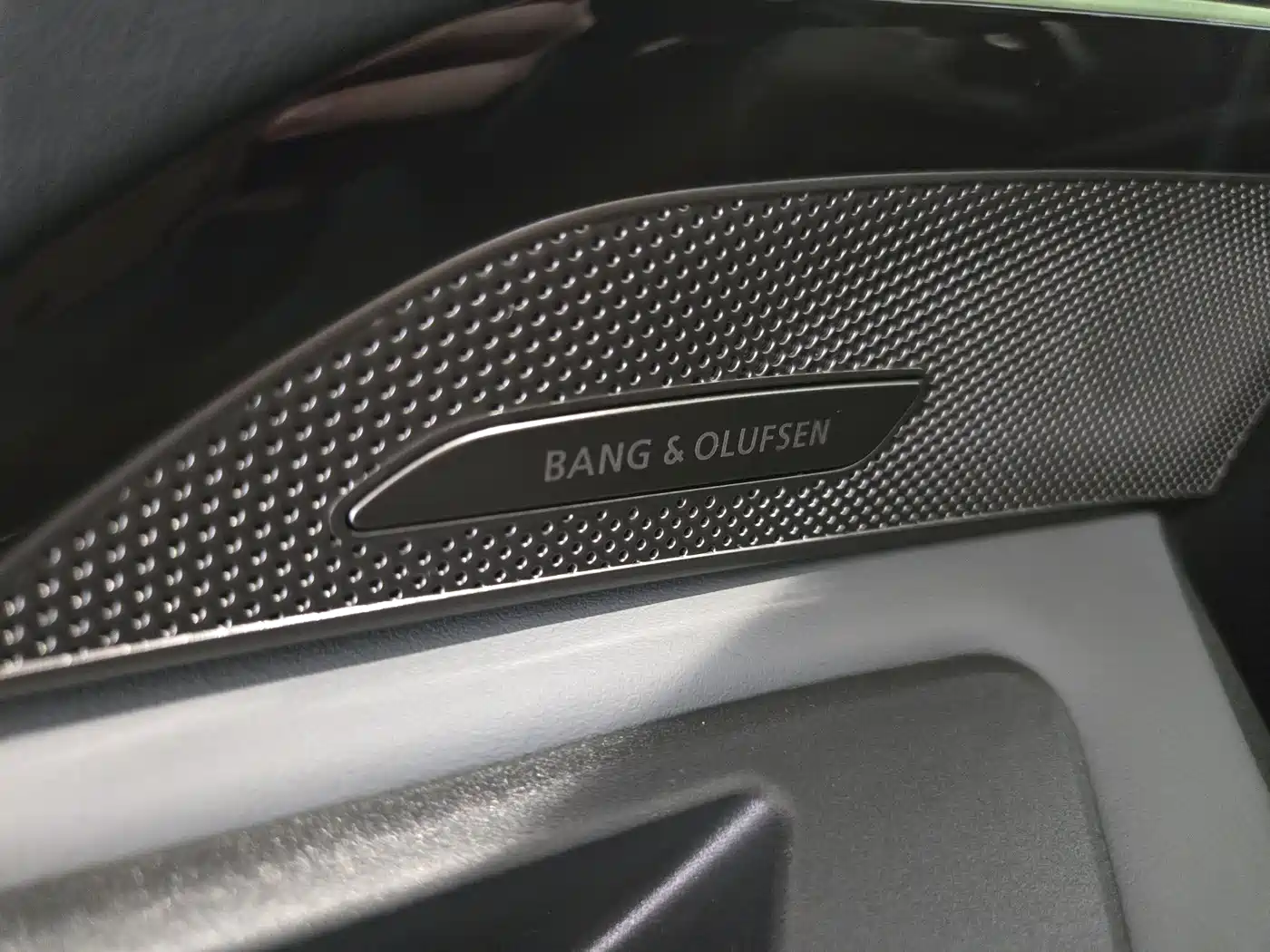 Audi Q5L 2026 Smart Hybrid Premium фото 16