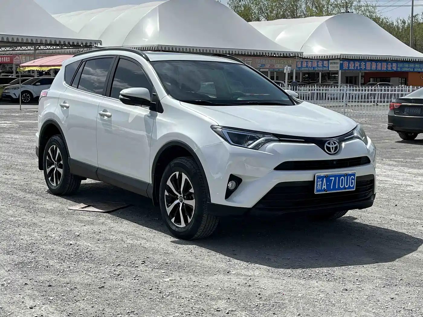 Toyota RAV4 Rongfang 2019 2.0L CVT 2WD Urban Edition China VI фото 3