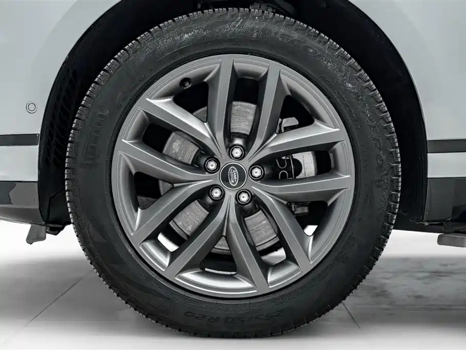 Land Rover Range Rover Velar 2024 Dynamic SE фото 35