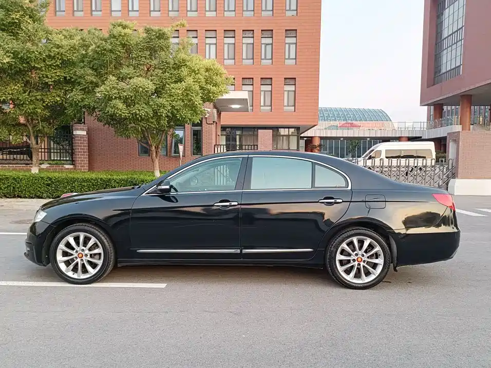 Hongqi H7 2017 2015 3.0L Premium