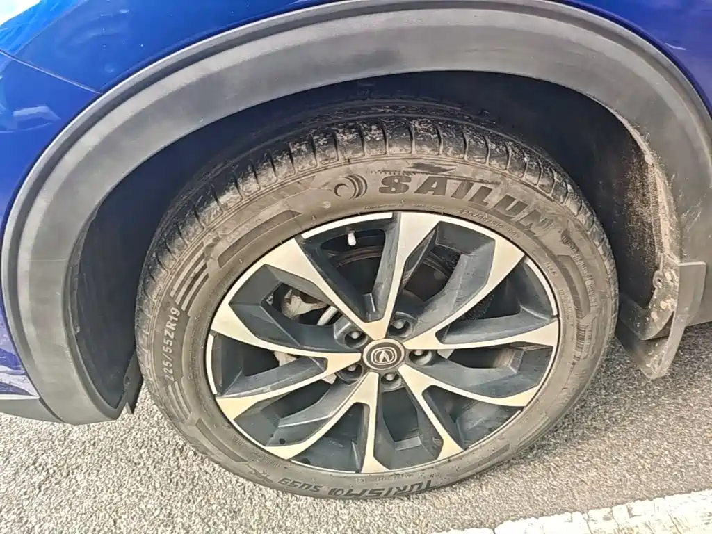 Changan CS85 2019 2019 1.5T DCT Dynamic Edition China VI