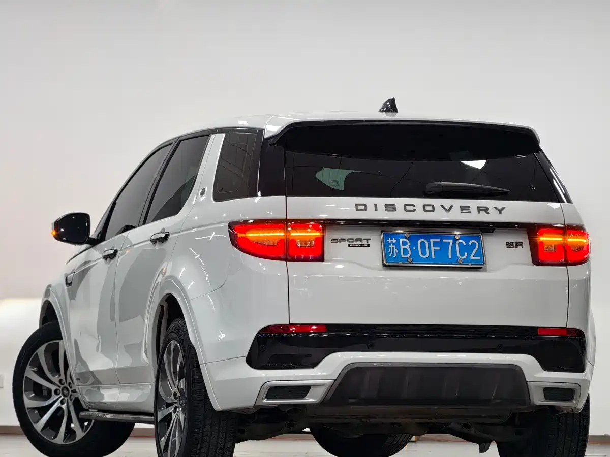 Land Rover Discovery Sport 2020 249PS R-Dynamic Performance фото 3