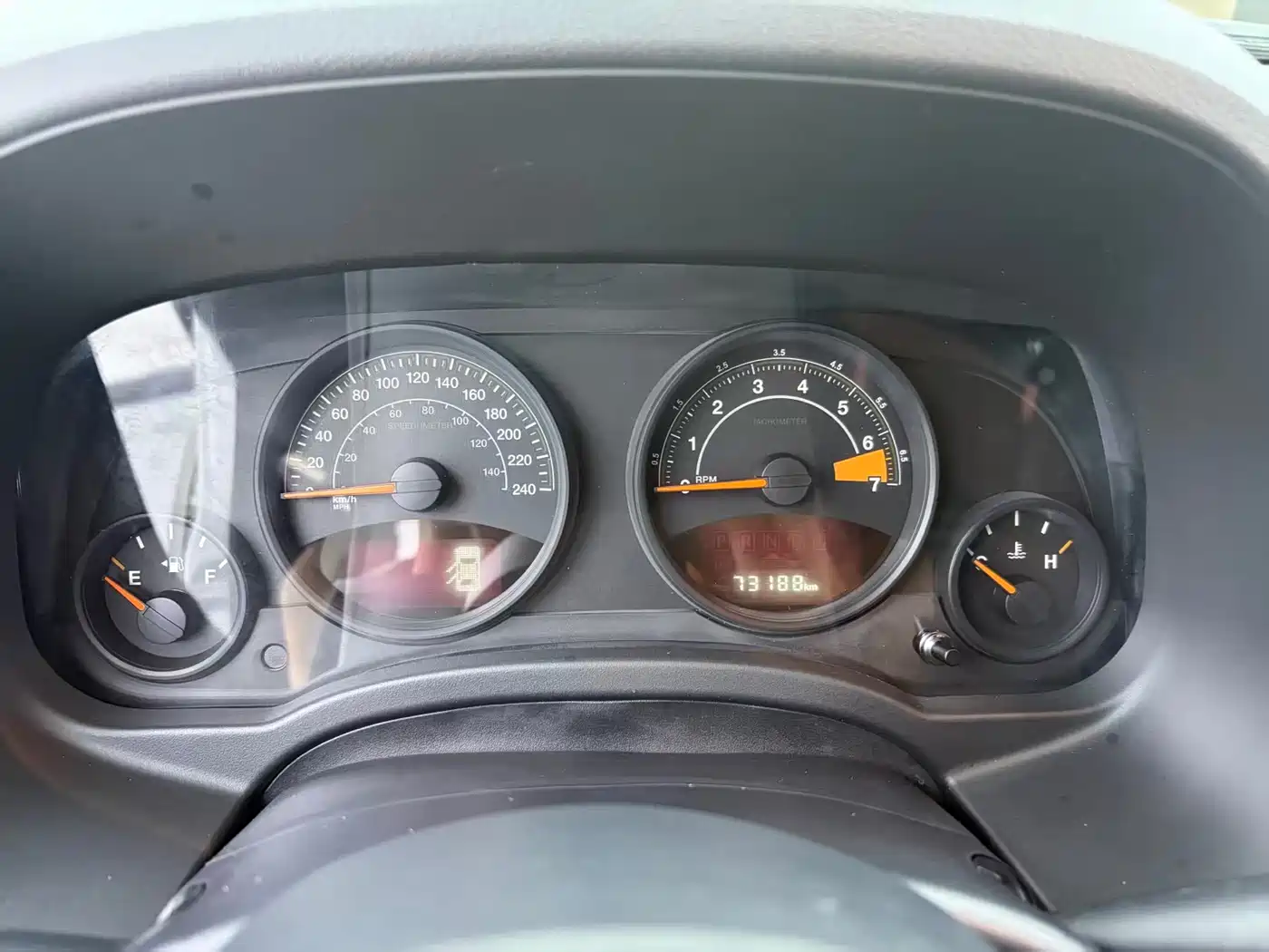 Jeep Compass (Import) 2015 2015 2.0L 2WD Sport