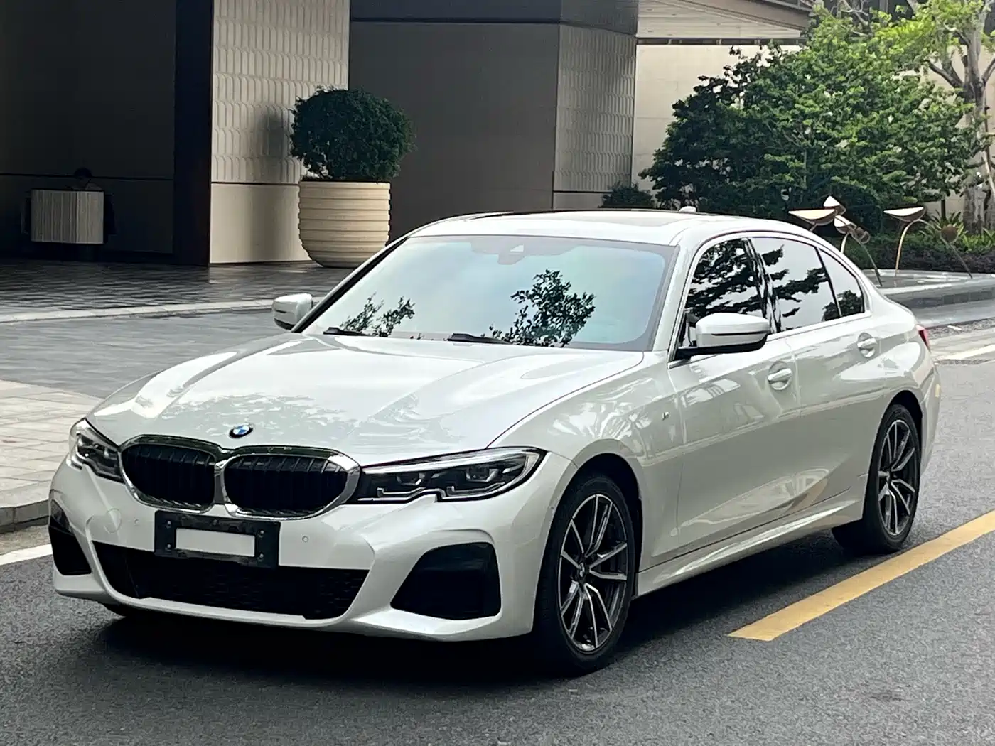 BMW 3 Series 2021 Facelift 325Li M Sport Package