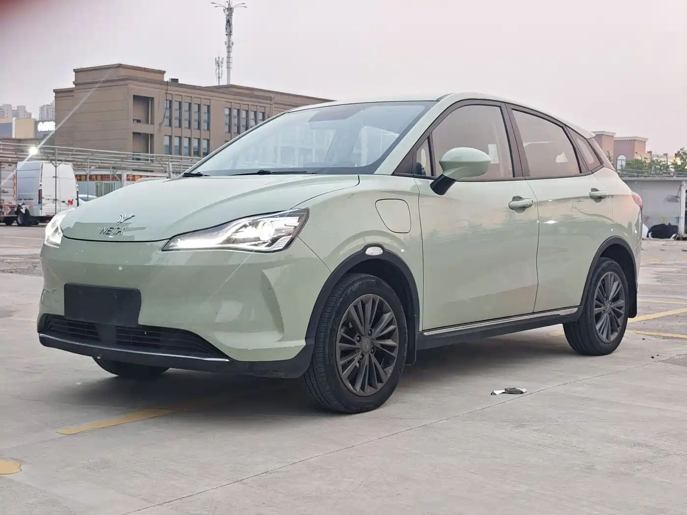 2023 Nezha Auto Nezha V