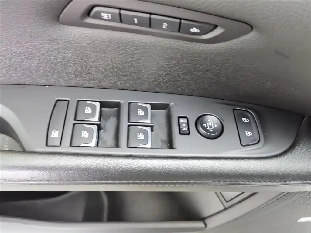 Cadillac CT6 2017 40T Luxury фото 9